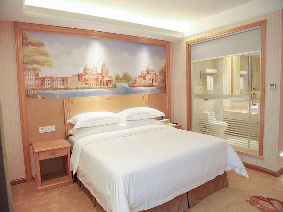 Vienna Hotel Qingyuan Yingde Guangming Road Exterior photo
