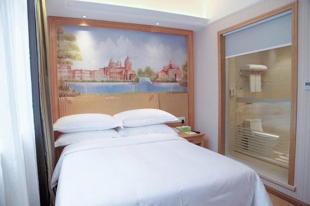 Vienna Hotel Qingyuan Yingde Guangming Road Exterior photo